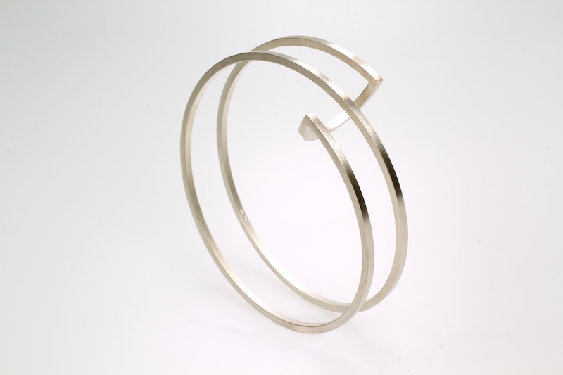 tong Zuiver Altaar Armbanden door Cécile van Eeden - Moderne sieraden in Eindhoven